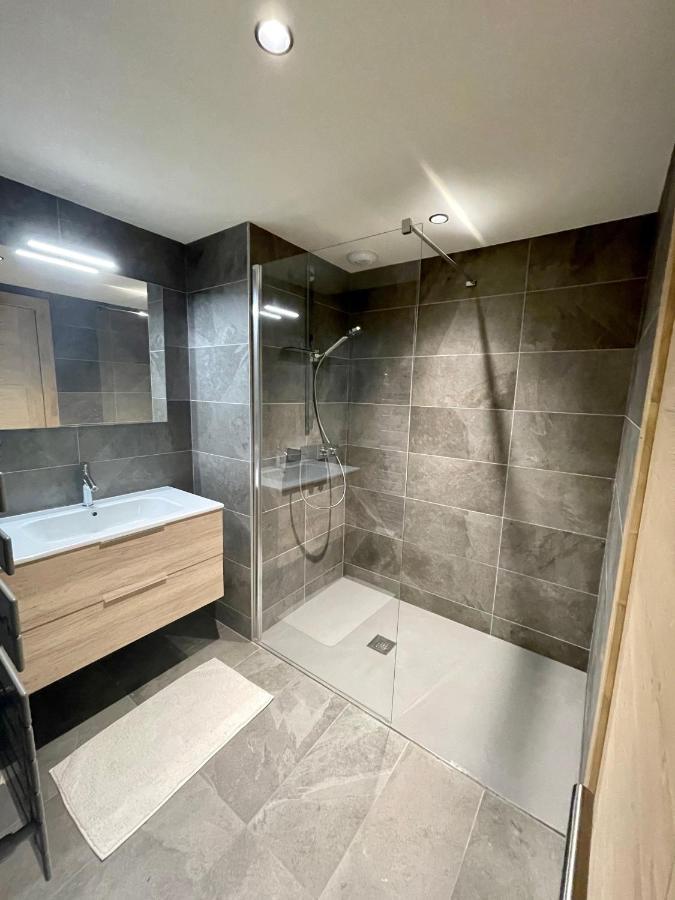 Appartement De Standing Plein Centre Station, 50M Des Pistes Les Gets Exterior photo